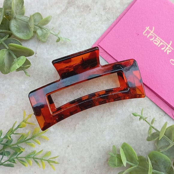 H&M Accessories - 👩‍❤️‍👩 Brown Boho H&M Hair Clasp